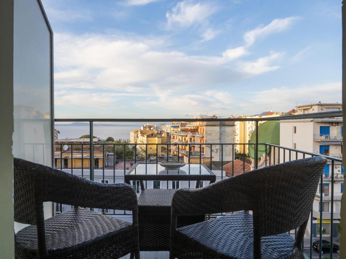Rossella Holiday Home Sorrento Exterior photo